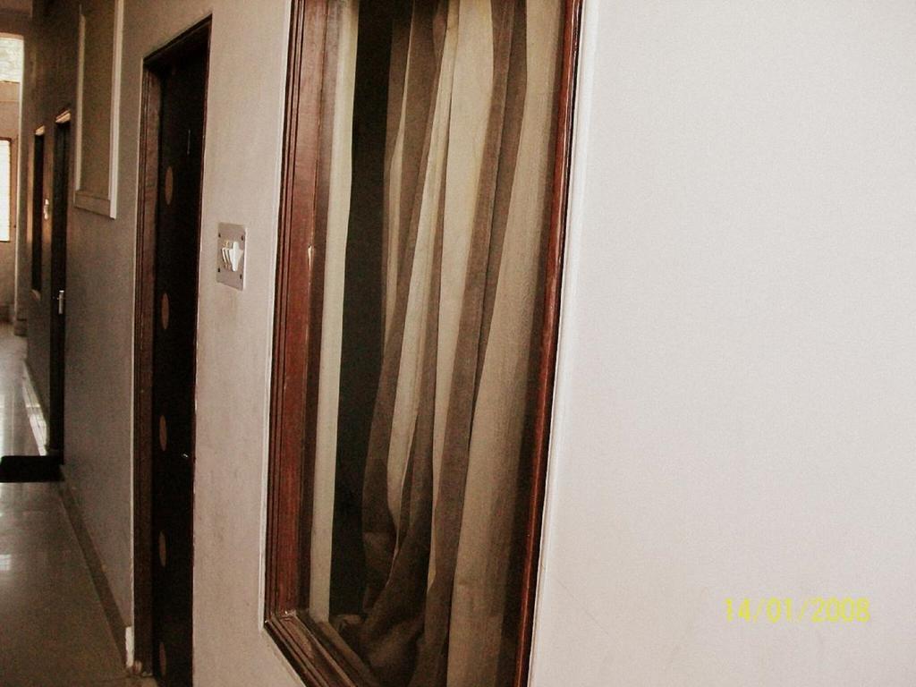 Abhiraj Guest House マトゥラー エクステリア 写真