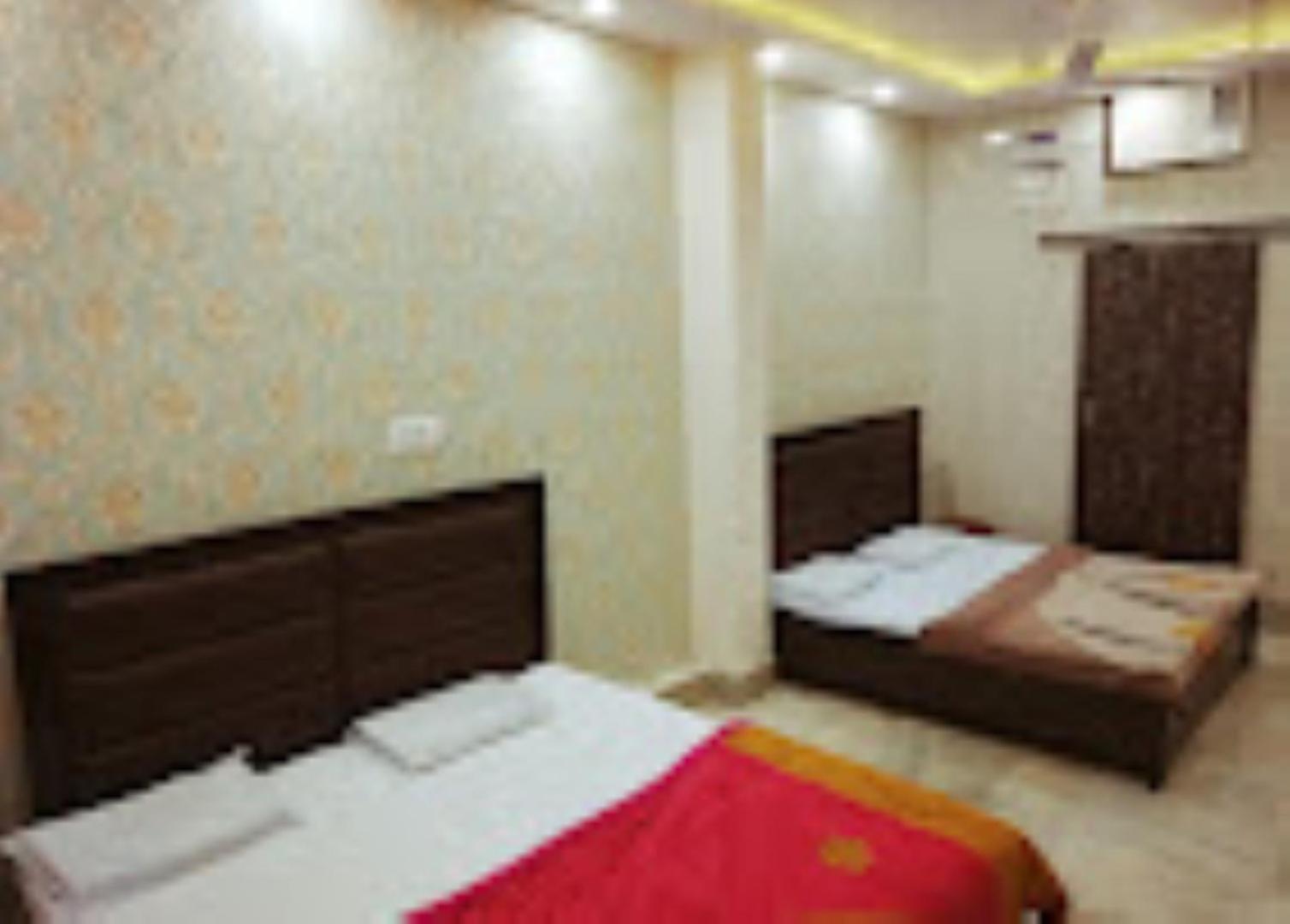 Abhiraj Guest House マトゥラー エクステリア 写真